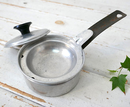 ポーチドエッグ アルミ製 ヴィンテージ アルミパン 片手鍋 ソースパン キャンプ アウトドア USA