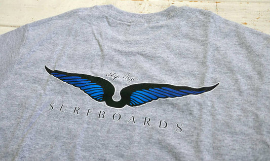Skip Frye スキップフライ Frye Wings サーフィン グレー×ブルー Tシャツ ポケットT シャツ Sサイズ ステッカー付き カリフォルニア 老舗サーフボードブランド