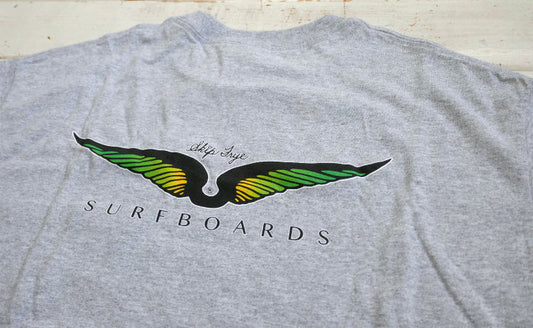 Skip Frye スキップフライ Frye Wings サーフィン グレー×グリーン Tシャツ ポケットTシャツ Mサイズ ステッカー付き