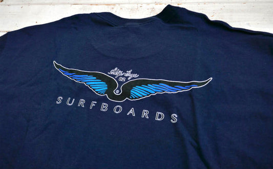 82 限定 Skip Frye スキップフライ Frye Wings サーフィン ネイビー×ブルー Tシャツ ポケットTシャツ Lサイズ　ステッカー付き カリフォルニア 老舗　サーフボードブランド