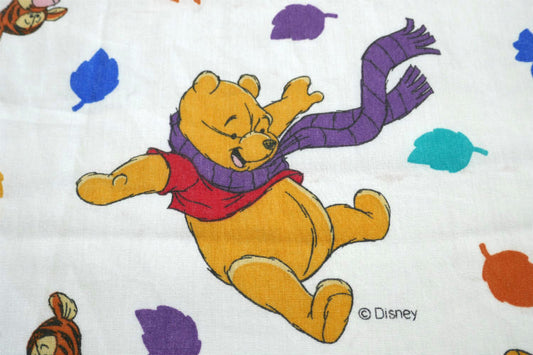 ディズニー くまのプーさん ティガー 大あらし 嵐 枯葉 ヴィンテージ ユーズドシーツ ベッドシーツ ボックスタイプ USA