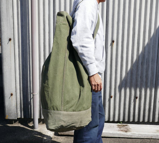 BAG DUFFLE COTTON DUCK ミリタリー カーキ キャンバス US ステンシル 70's ヴィンテージ ダッフルバッグ ショルダーバッグ かばん USA