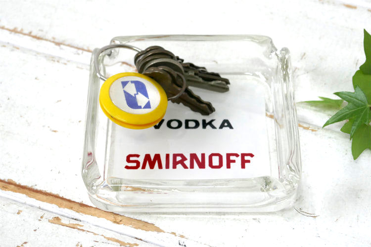 VODKA SMIRNOFF ウォッカ スミノフ ヴィンテージ アドバタイジング 灰皿 デッドストック アシュトレイ ノベルティグッズ ドリンク