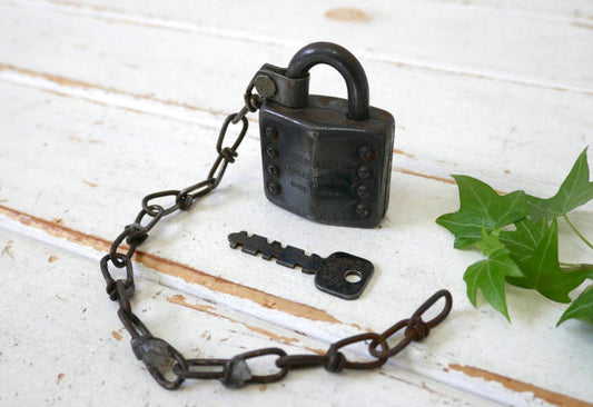 Reese Padlock Co  スチール製 チェーン 鍵付き OLD ヴィンテージ 南京錠 パッドロック USA