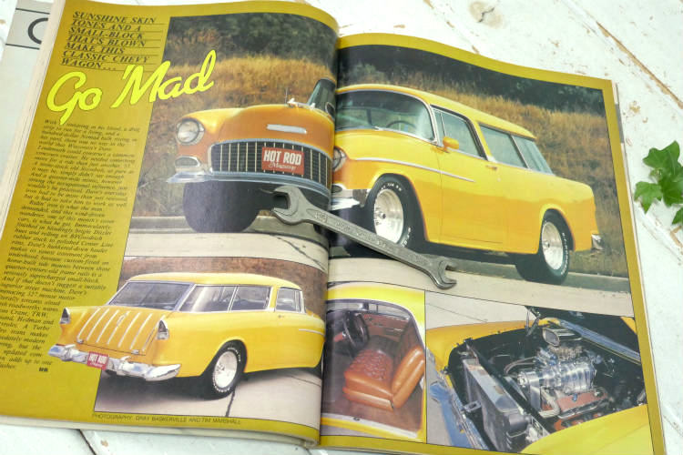 HOT ROD MAGAZINE ホットロッド マガジン 1981's CHEVROLET No.4 ヴィンテージ雑誌 USA アメ車 シボレー カスタムカー ガレージ 雑貨