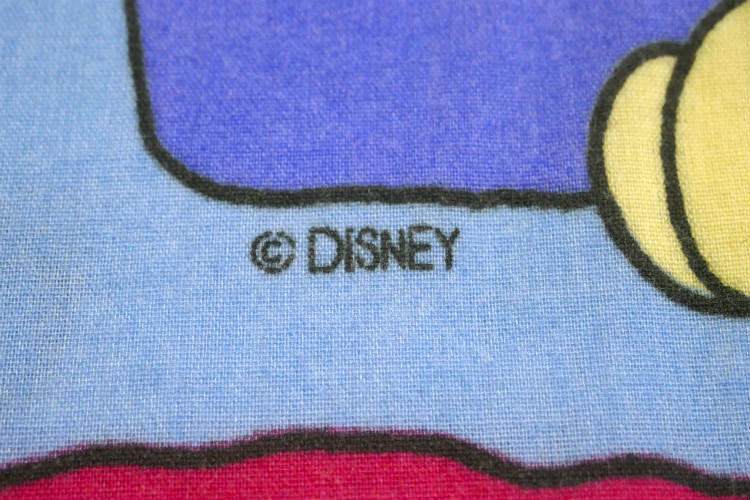 ライオンキング ディズニー映画 シンバ ナラ プンバァ ザズー パネル柄 ヴィンテージ ユーズドシーツ フラットシーツ ベッドシーツ USA