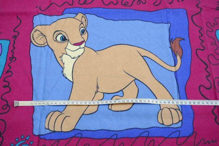 ライオンキング ディズニー映画 シンバ ナラ プンバァ ザズー パネル柄 ヴィンテージ ユーズドシーツ フラットシーツ ベッドシーツ USA