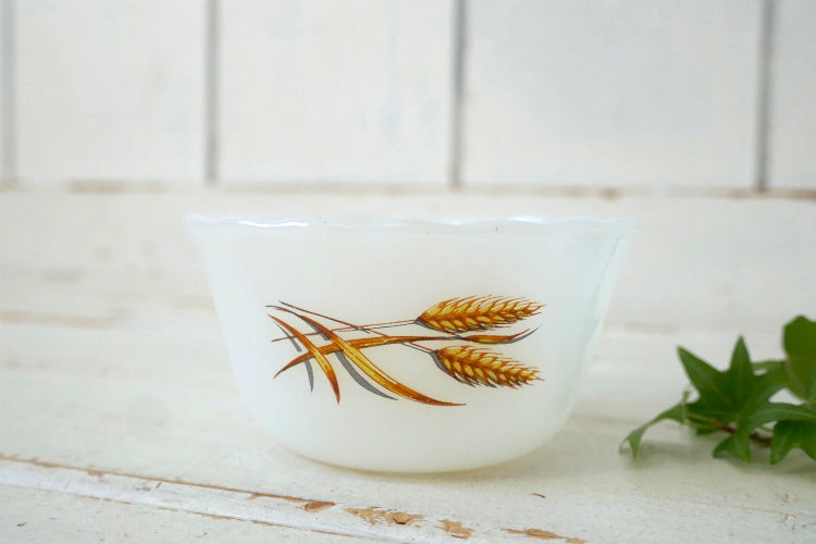 FireKing ファイヤーキング Wheat ウィート 小麦柄 ミルクガラス製 カスタードカップ 食器 USA
