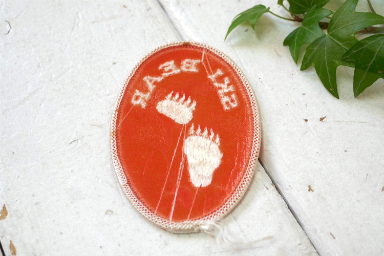 SKI BEAR 足跡 ヴィンテージ ワッペン デッドストック 刺繍ワッペン MADE IN USA