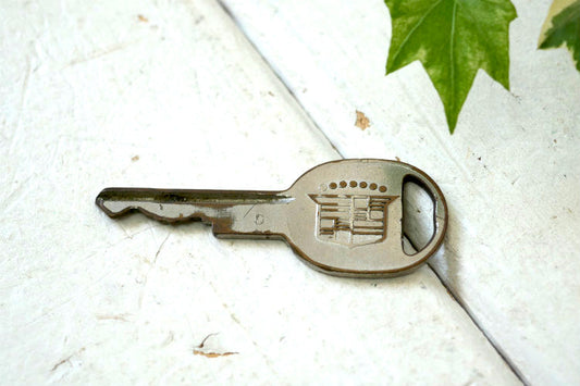 GM Cadillac ゼネラルモーターズ キャデラック アメ車 ヴィンテージ 鍵 KEY 自動車キー USA