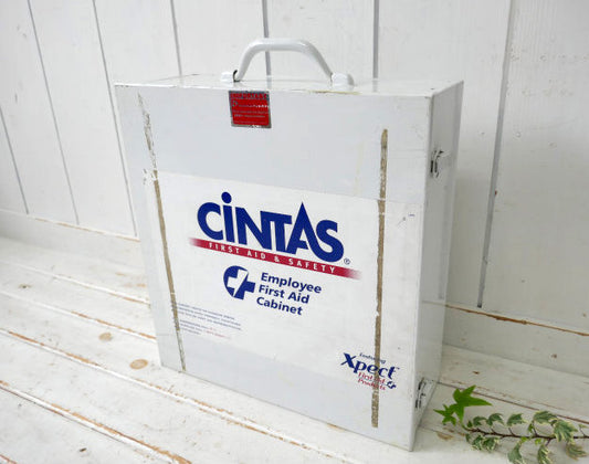 Cintas First Aid & Safety ファーストエイド 3段式 メタル製 救急箱 キャビネット 棚 メディスンキャビネット USA