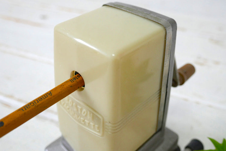 BOSTON ボストン アイボリー バキュームタイプ 一つ穴 ヴィンテージ ペンシルシャープナー 鉛筆削り USA
