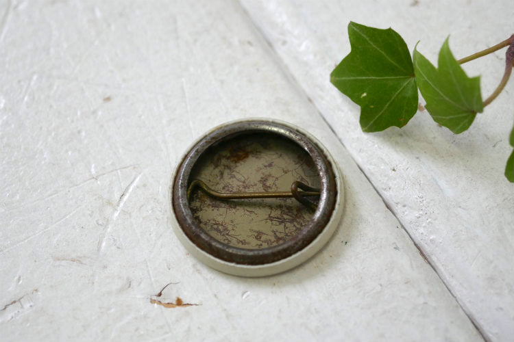 I'M A REGULAR OF (DAVES) メッセージ ヴィンテージ 缶バッジ USA ファッション アクセサリー