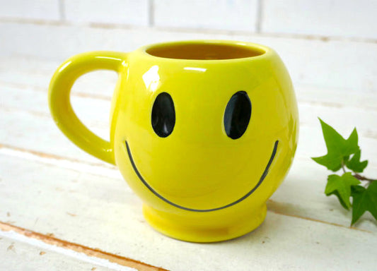 McCoy マッコイ スマイル スマイリー イエロー 陶器製 70's ヴィンテージ マグカップ 食器 USA