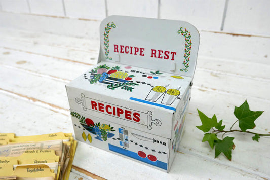 RECIPES RECIPE REST レトロ フルーツ柄 折り畳み式 カードスタンド レシピカード付き ティン製 50's ヴィンテージ レシピボックス レシピ缶 里帰り品