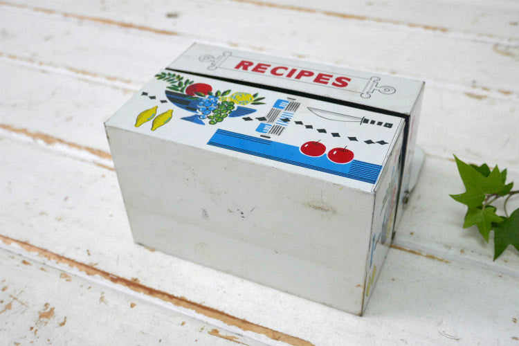 RECIPES RECIPE REST レトロ フルーツ柄 折り畳み式 カードスタンド レシピカード付き ティン製 50's ヴィンテージ レシピボックス レシピ缶 里帰り品
