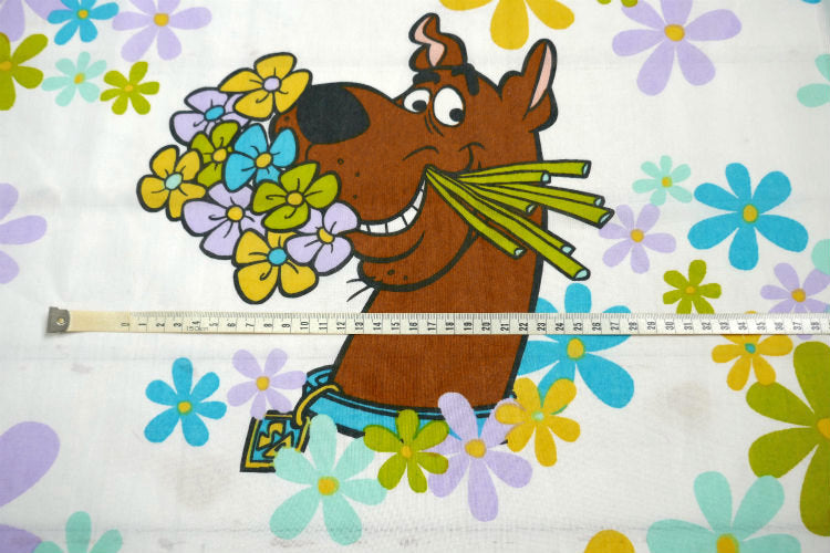 スクービードゥー クルッパー 犬 カラフル 花柄 フラワー アニメ ヴィンテージ ユーズドシーツ(フラットタイプ) USA