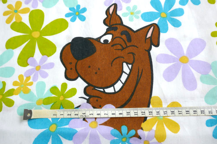 スクービードゥー クルッパー 犬 カラフル 花柄 フラワー アニメ ヴィンテージ ユーズドシーツ(フラットタイプ) USA