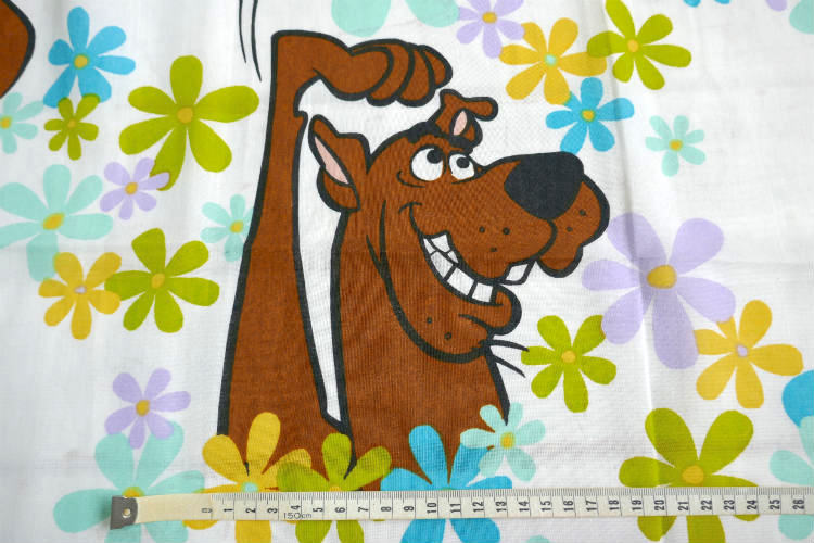 スクービードゥー クルッパー 犬 カラフル 花柄 フラワー アニメ ヴィンテージ ユーズドシーツ(フラットタイプ) USA