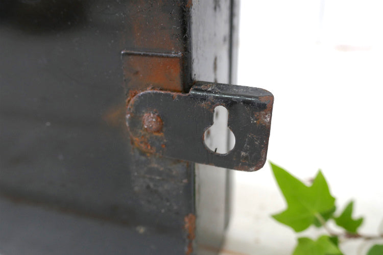 US Government アメリカ政府 wwⅡ 第二次世界大戦 メタル製 ステンシル ヴィンテージ 救急箱 ファーストエイド USA