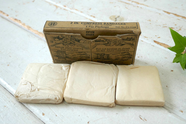 US Government アメリカ政府 wwⅡ 第二次世界大戦 メタル製 ステンシル ヴィンテージ 救急箱 ファーストエイド USA