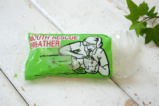 AKRON NOVELTY MFG CO MOUTH RESCUE BREATHER デッドストック ヴィンテージ 人工呼吸キット 救急用品 USA