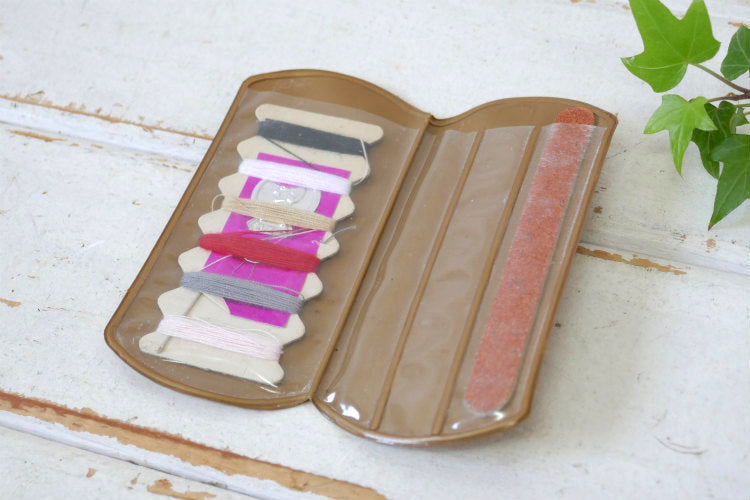 You make me feel beautiful! ヴィンテージ ソーイングキット 裁縫道具 ネイルファイル USA