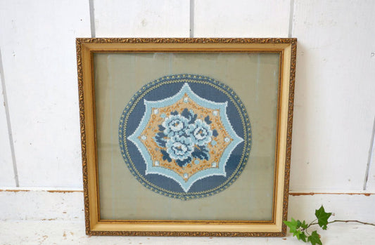 Ye Olde Frame Shoppe アールヌーヴォー 花柄 刺繍 アンティーク 木製フレーム ウォールデコ 壁飾り USA