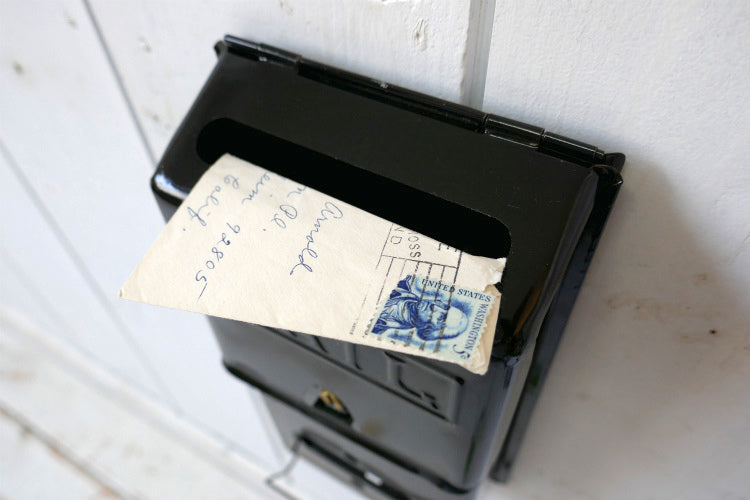 THE Fulton 鍵２本＆新聞受け付き ブラック エナメル デッドストック ヴィンテージ メールボックス 郵便受け ポスト USA