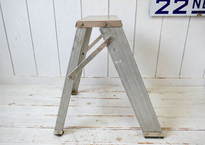 アメリカンビンテージ  アルミ製 ヴィンテージ ステップラダー 脚立 ガレージ ガーデニング USA