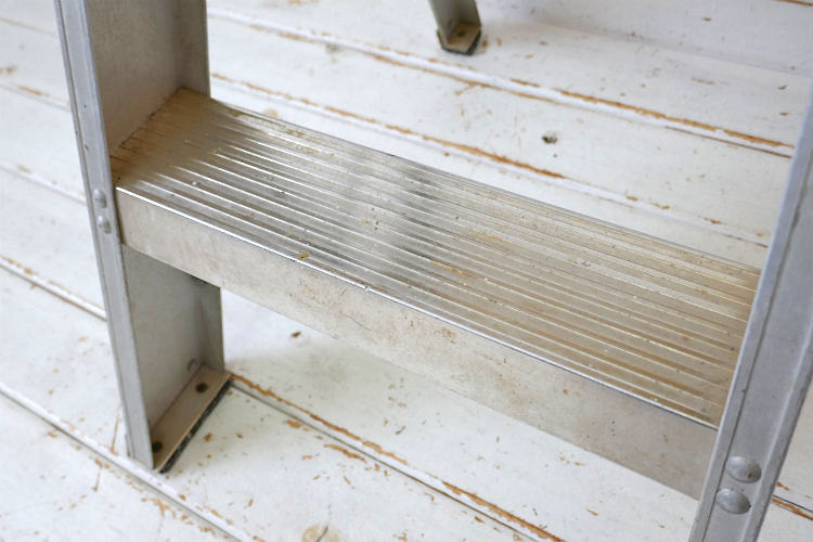 アメリカンビンテージ  アルミ製 ヴィンテージ ステップラダー 脚立 ガレージ ガーデニング USA