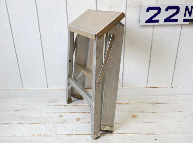 アメリカンビンテージ  アルミ製 ヴィンテージ ステップラダー 脚立 ガレージ ガーデニング USA