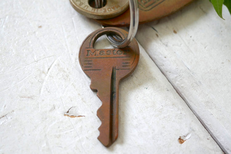 Rolls Royce ロールスロイス 英国 イギリス 高級車 真鍮製 ヴィンテージ キーホルダー オーナーズキーリング鍵 2本付き