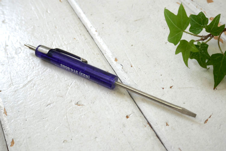 Turn To The Best!  アドバタイジングヴィンテージ・ユーティリティー ドライバー ペン型 DIY 工具プラスマイナスドライバー　ポケットドライバー　