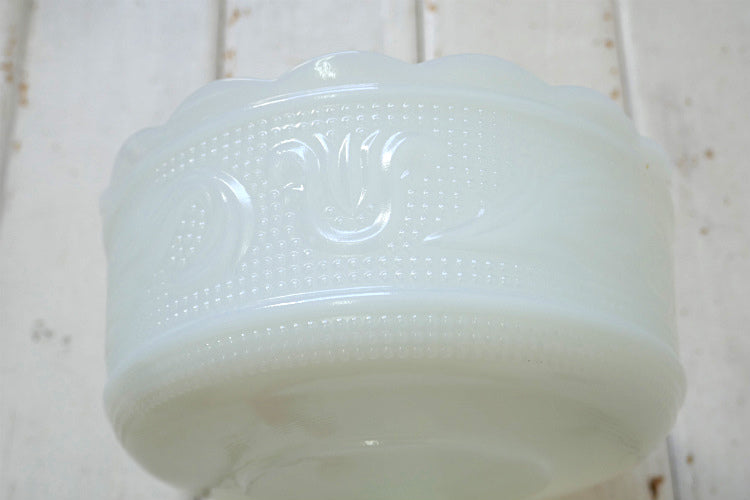 E.O. Brody Co フラワー リーフ柄 ミルクガラス製 足付き 60's ヴィンテージ フルーツボウル コンポート器 キャンディボウル USA