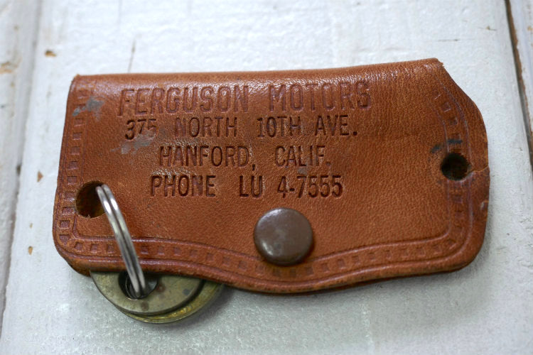 Ferguson Motors カリフォルニア 自動車販売店 革 レザー製 ヴィンテージ キーケース 鍵2本付き USA
