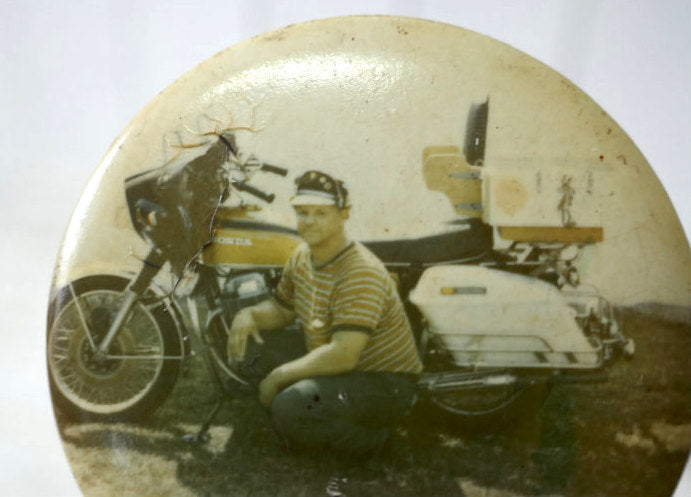 HONDA ホンダ バイク CB750 モーターサイクル バイカー ピクチャープリント ヴィンテージ 缶バッジ USA
