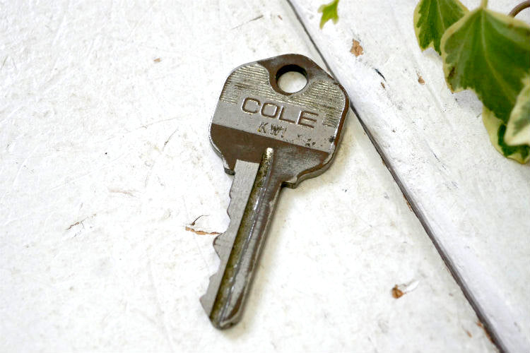 USA COLE KW1 ヴィンテージ  古鍵　キー KEY