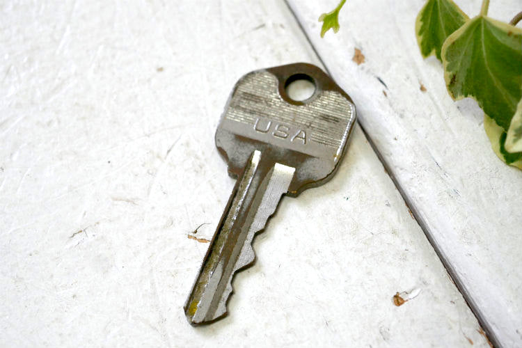 USA COLE KW1 ヴィンテージ  古鍵　キー KEY