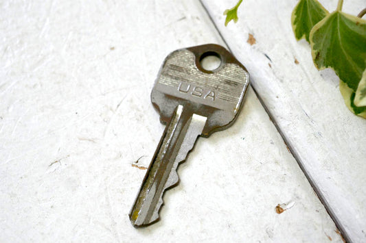 USA COLE KW1 ヴィンテージ  古鍵　キー KEY