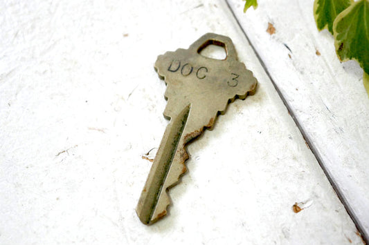 DOC 3 アメリカンビンテージ 古鍵 KEY 鍵 キー USA