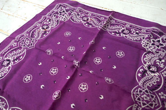 ペイズリー フローラル パープル FAST COLOR RN13960 コットン 60〜70's ヴィンテージ バンダナ ハンカチ USA