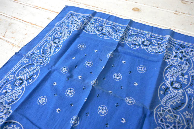 ペイズリー フローラル サックスブルー FAST COLOR RN13960 コットン 60〜70's ヴィンテージ バンダナ ハンカチ USA