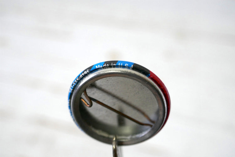 I'VE STEPPED IN PUDDLES DEEPER THAN YOU メッセージ付き ヴィンテージ 缶バッジ USA アクセサリー