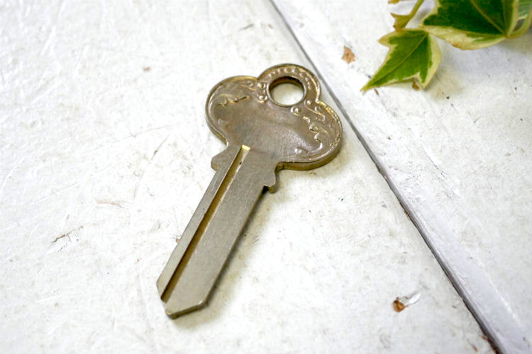 お洒落な模様 P&F CORBIN NEW BRITAIN CT  アンティーク OLD ブランク キー Key 鍵 USA