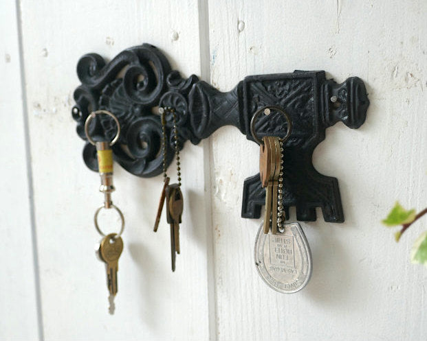 KEY レトロ 鍵型 キャストアイアン製 ヴィンテージ キーフック 鍵掛け ウォールデコ