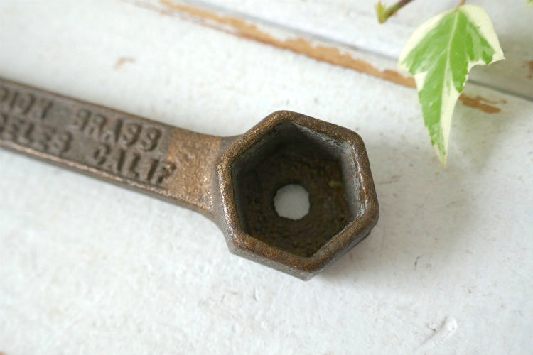 CHAMPION BRASS LOS ANGELES CALIF チャンピオン スプリンクラーヘッドレンチ ビンテージ 工具 真鍮製 USA