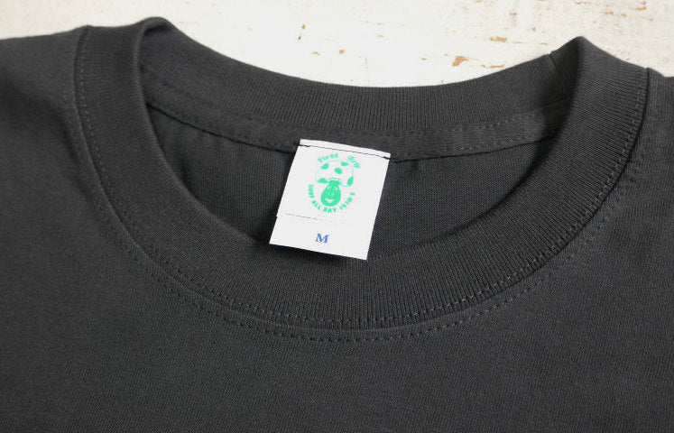 再入荷！First Trip ファーストトリップ スマイル＆キノコ 60's デザイン スミクロ オリジナル Tシャツ 新品 アパレル