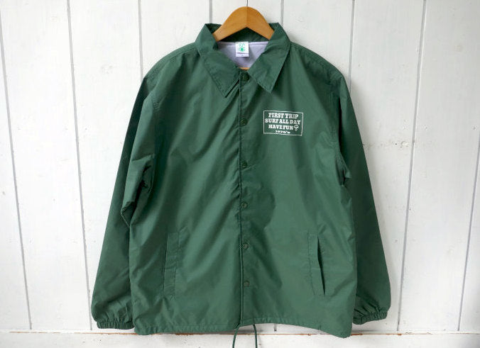First Trip Surf All Day ファーストトリップ カレッジロゴ コーチジャケット フォレストグリーン オリジナル   裏地付 Lサイズ
