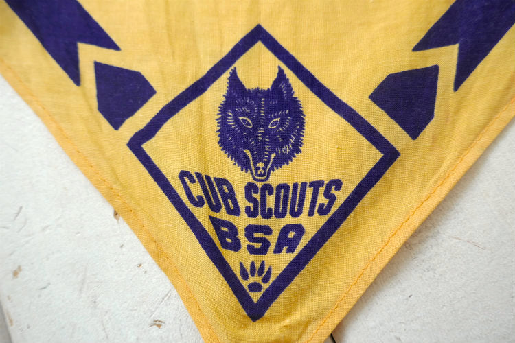 CUB SCOUTS BSA カブスカウト ボーイスカウト オオカミ イエロー 三角 60's ヴィンテージ バンダナ